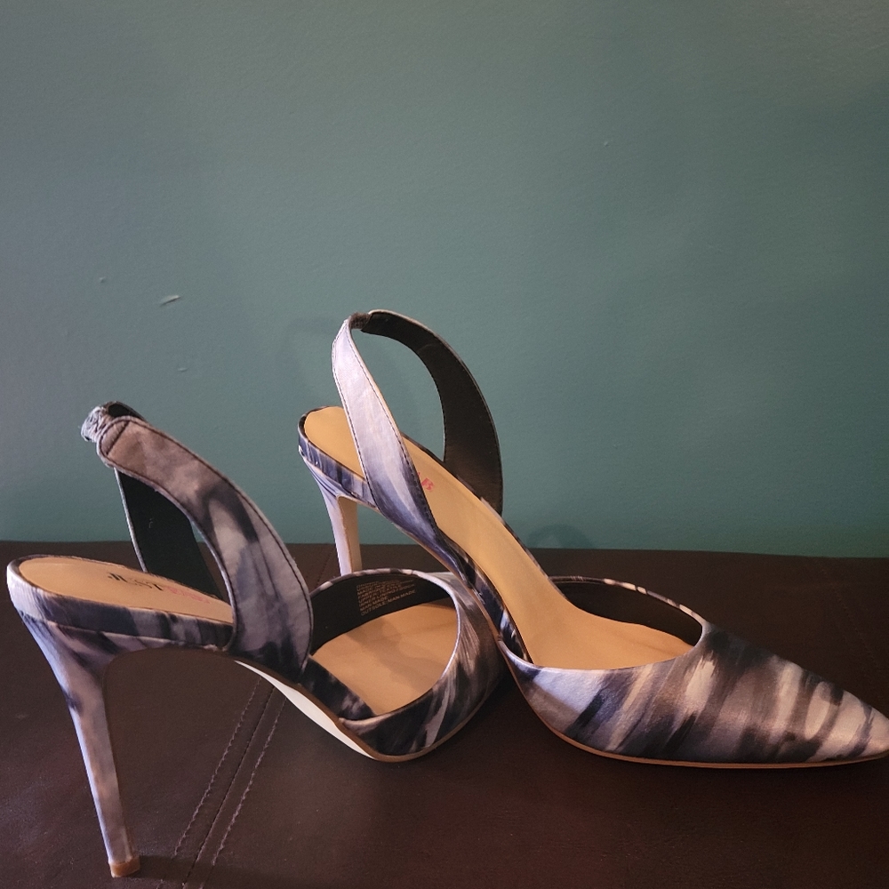 Women dress shoe